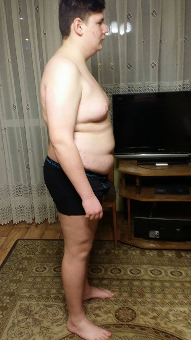 Piotr przed rozpoczęciem metamorfozy, widok z boku